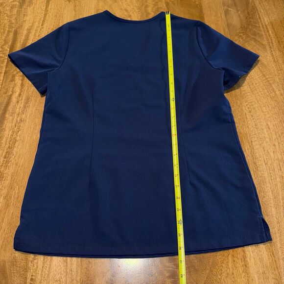 FIGS Casma Three-Pocket Scrub Top, Women’s Size Small - Picture 4 of 5